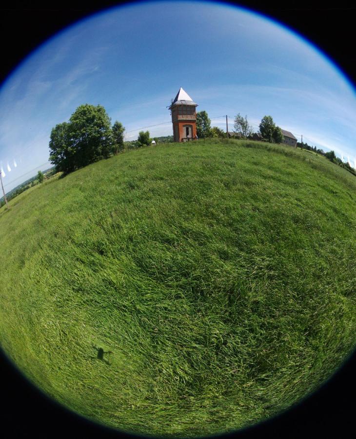 Logement Insolite La Tour De Larbuisson Herve Exteriér fotografie