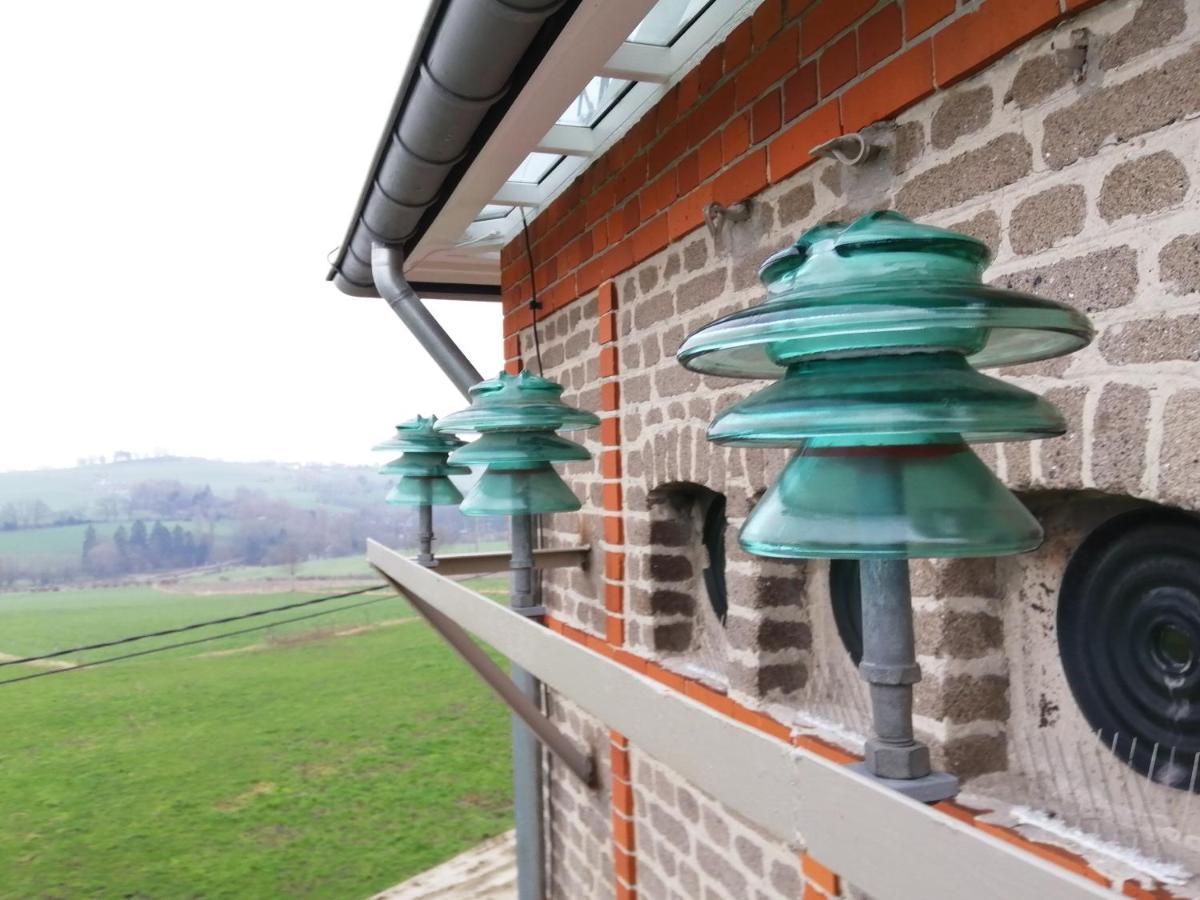 Logement Insolite La Tour De Larbuisson Herve Exteriér fotografie